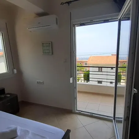 Casa Di Leni Apartment Palaiontsiflikion Exterior photo